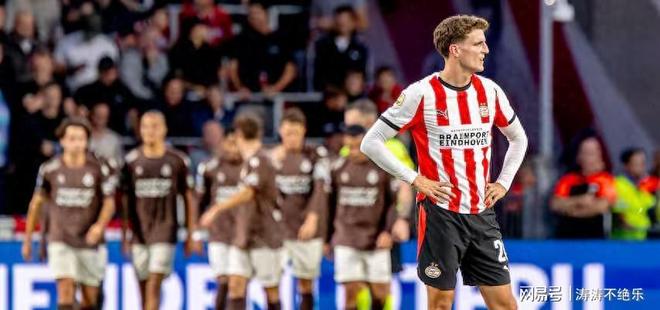 不同选手依 不同选手依