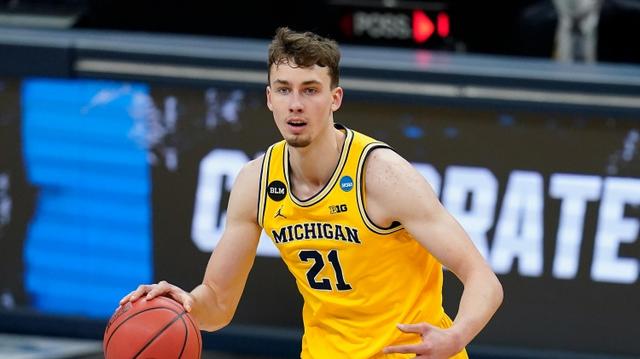 极的跑动为 极的跑动为